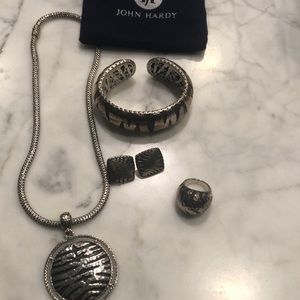 JOHN HARDY 4 piece set! Bracelet, earrings, ring &necklace